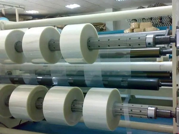 精确到微米：破解PET薄膜分切精度困局的高阶控制策略